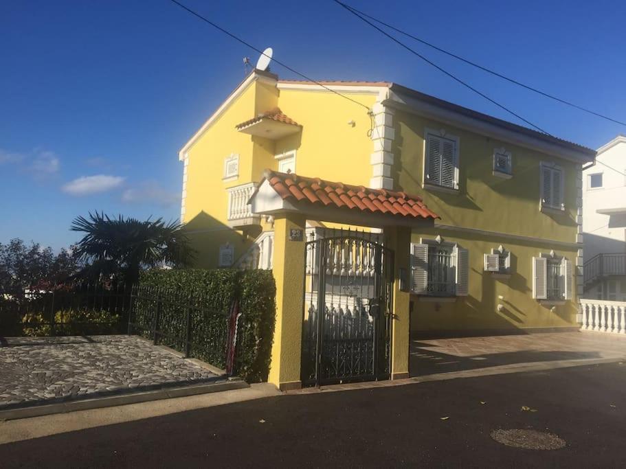 Ferienwohnung Nena In Crikvenica Exterior foto
