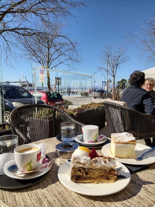 Ferienwohnung Nena In Crikvenica Exterior foto